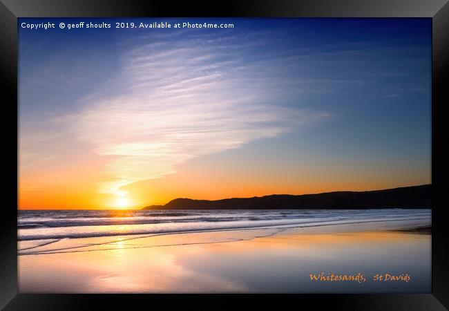 Sunset at Whitesands, Pembrokeshire Framed Print by geoff shoults