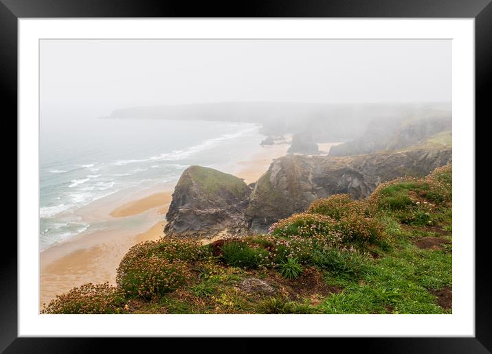 Bedruthan steps   Framed Mounted Print by chris smith