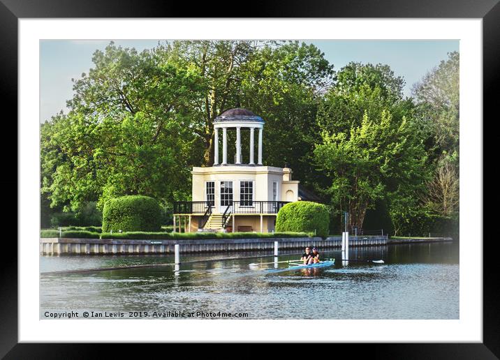 Racing Past Temple Island Framed Mounted Print by Ian Lewis