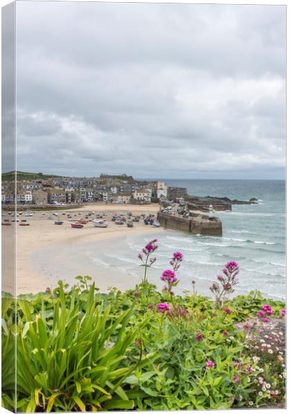 St Ives Canvas Print by Graham Custance