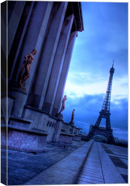 Eiffel Tower, Palais De Chaillot Canvas Print by Toon Photography