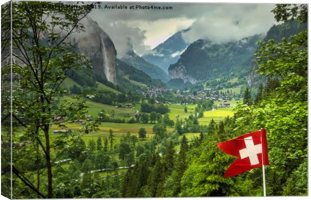 Lauterbrunnen Valley, Switzerland. Canvas Print by Robert Murray