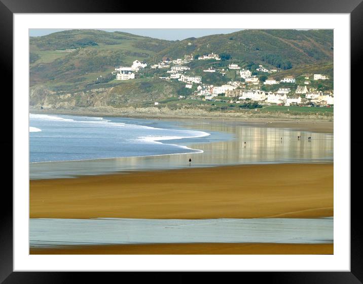 Woolacombe from Putsborough Framed Mounted Print by graham young