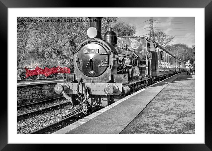 black and white steam train colour splash Framed Mounted Print by Duncan Savidge