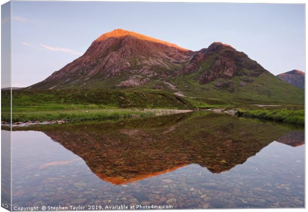 Sunset in Glencoe Canvas Print by Stephen Taylor