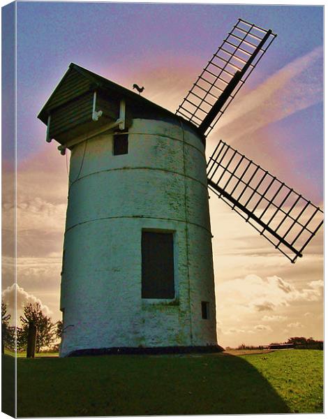 Windmill at Chapel Allerton Canvas Print by Susie Hawkins