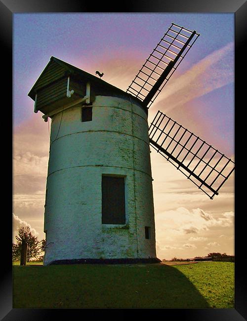 Windmill at Chapel Allerton Framed Print by Susie Hawkins
