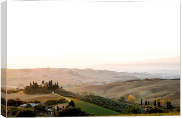 Belvedre Farmhouse at sunrise, Val d'Orcia, Tuscan Canvas Print by Graham Light