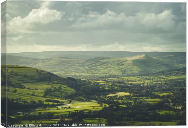 River Derwent leading to Win Hill Canvas Print by Elliott Griffiths