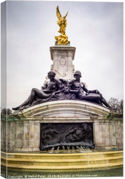 Queen Victoria Memorial, London Canvas Print by Mehul Patel