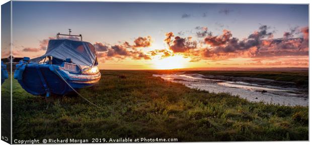 The Penclawdd Blue Boat at Sunset. Canvas Print by Richard Morgan