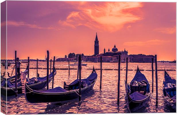 Gondola Sunset Canvas Print by Steve Purnell