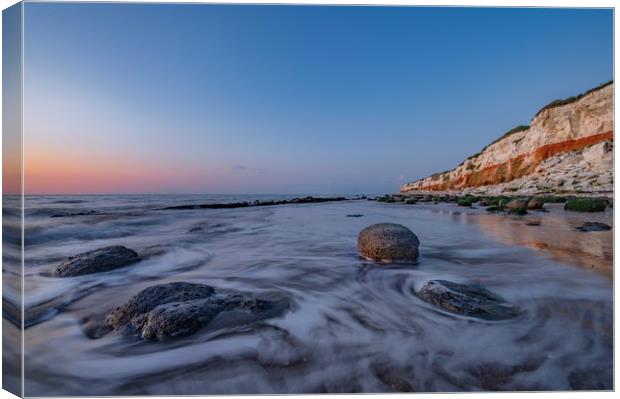Hunstanton beach after sunset Canvas Print by Gary Pearson