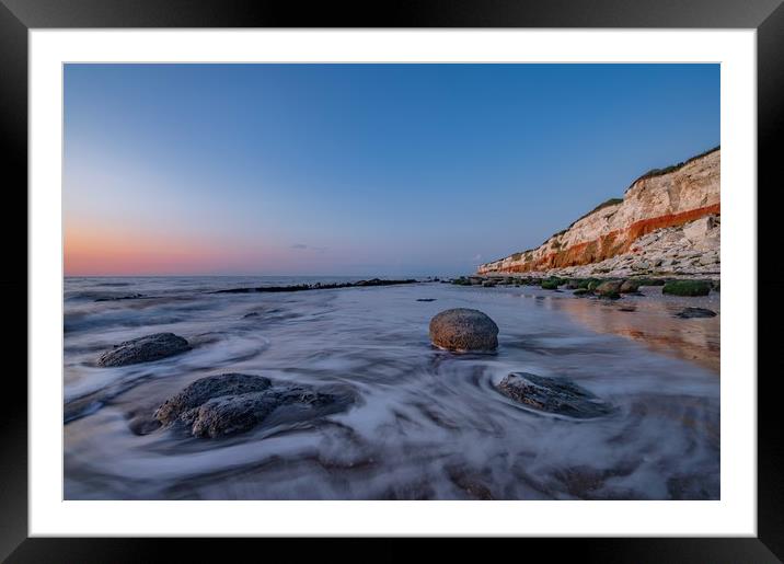 Hunstanton beach after sunset Framed Mounted Print by Gary Pearson