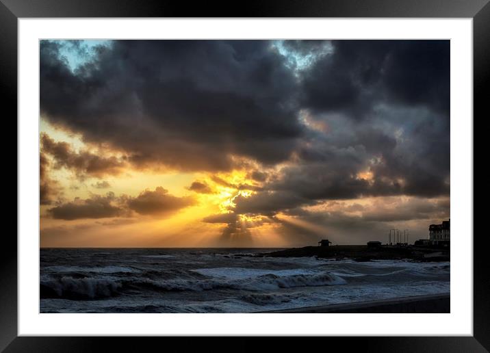 Golden sunset at Porthcawl Framed Mounted Print by Leighton Collins