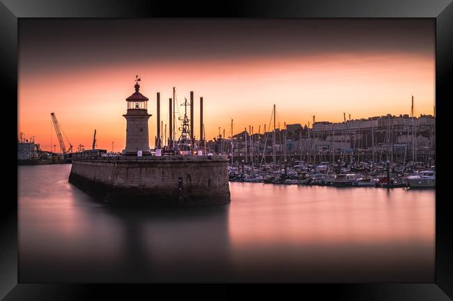Ramsgate Lighthouse Sunset Framed Print by Sam Bradley