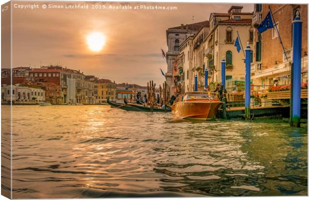 Venice Grand Canal Canvas Print by Simon Litchfield