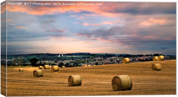 Straw Bales in Rotherham, South Yorkshire. Canvas Print by K7 Photography