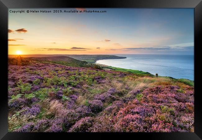 Summer heather in bloom on the North York Moors Framed Print by Helen Hotson