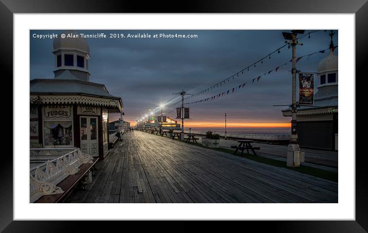 North pier Framed Mounted Print by Alan Tunnicliffe