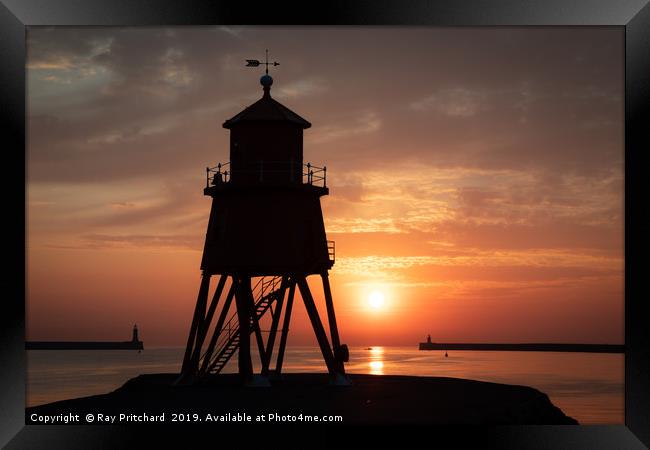 Herd Lighthouse Sunrise Framed Print by Ray Pritchard