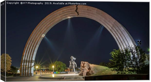 The Peoples' Friendship Arch, Kiev Canvas Print by K7 Photography