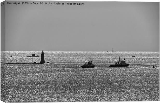 Astute Class attack SSN heads towards Plymouth Sou Canvas Print by Chris Day