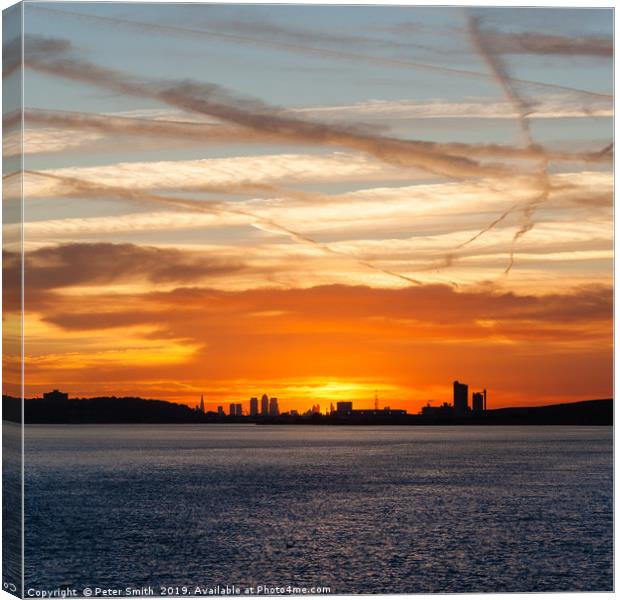 Sunset over Canary Wharf Canvas Print by Peter Smith