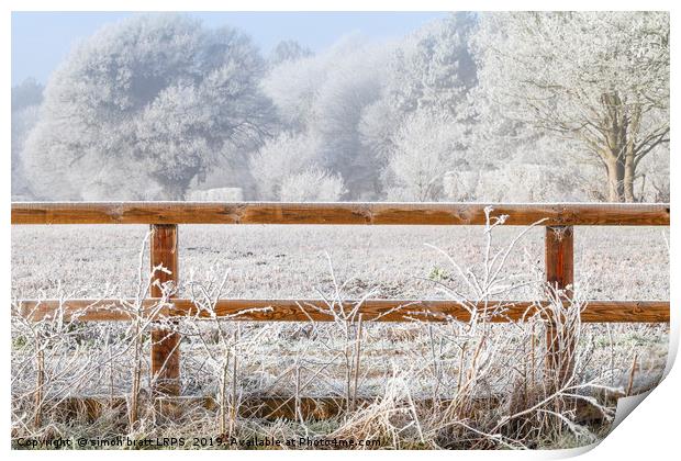 Rural winter snow scene and fence Print by Simon Bratt LRPS