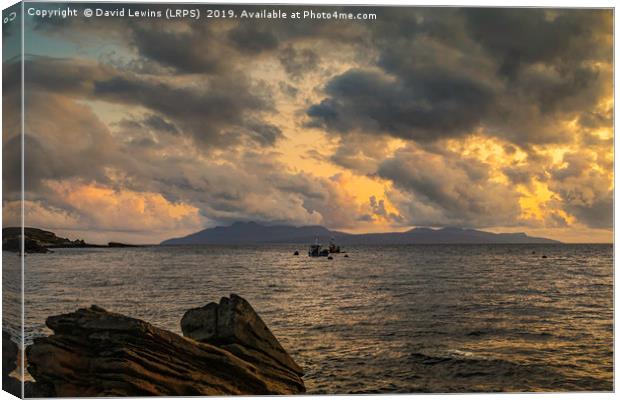 Elgol Sunset, Loch Scavaig Canvas Print by David Lewins (LRPS)