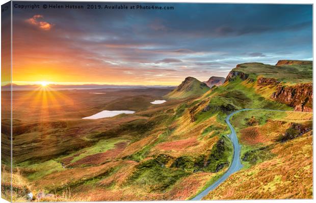 Beautiful Autumn sunrise over the Quiraing Canvas Print by Helen Hotson