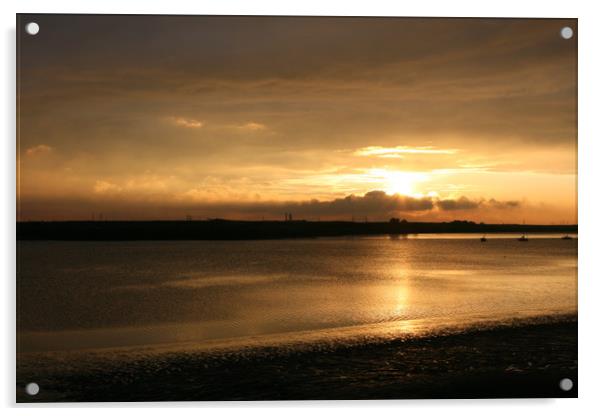 Gillingham sunrise, gillingham pier medway Acrylic by zoe knight