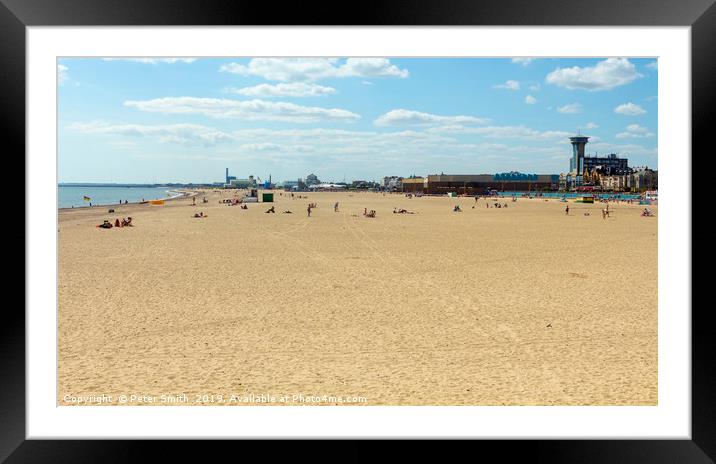 Great Yarmouth Beach Framed Mounted Print by Peter Smith