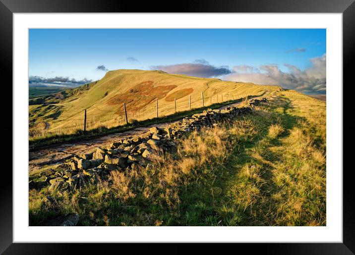 Footpath to Mam Tor                      Framed Mounted Print by Darren Galpin
