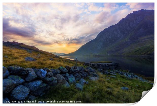 Tryfan and Llyn Ogwen Print by Ian Mitchell