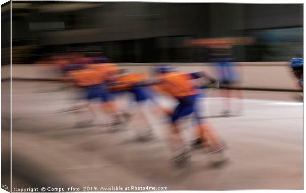 man indoor speedskating Canvas Print by Chris Willemsen