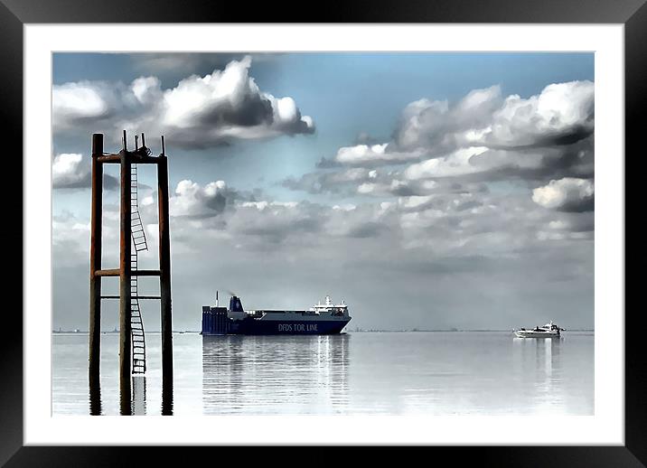 humber estuary Framed Mounted Print by Martin Parkinson