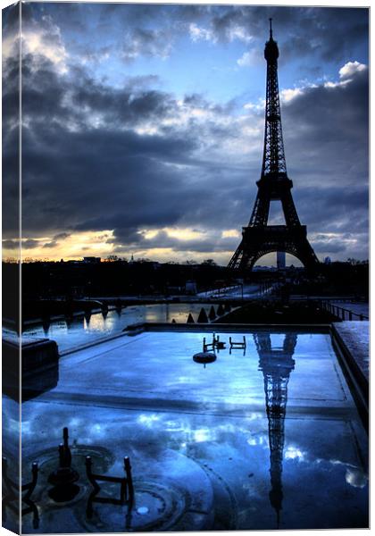 An Eiffel Reflection Canvas Print by Toon Photography