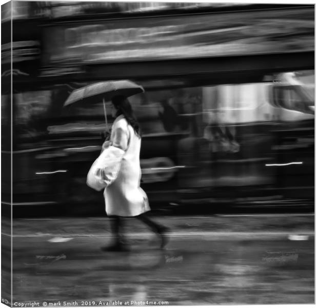 Rainy Day In London Canvas Print by mark Smith