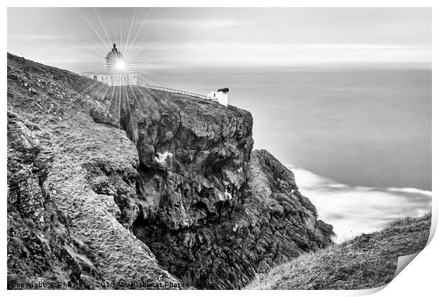 St Abbs lighthouse Print by Phil Reay