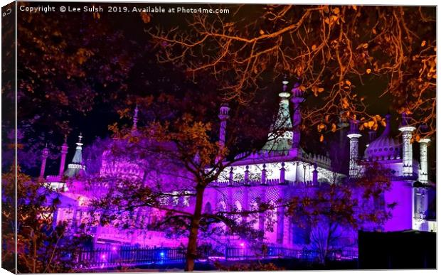 Brighton Pavilion through the trees Canvas Print by Lee Sulsh