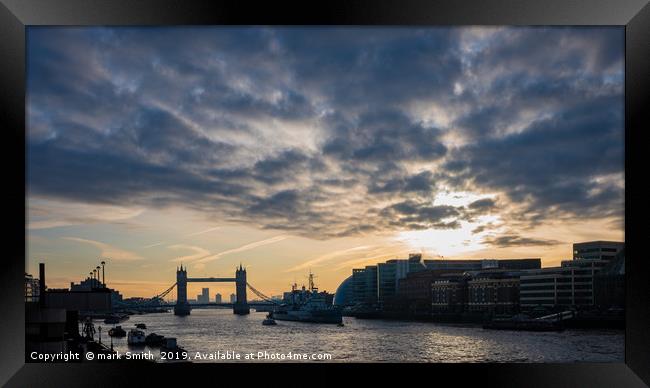 Sunrise Over London Framed Print by mark Smith