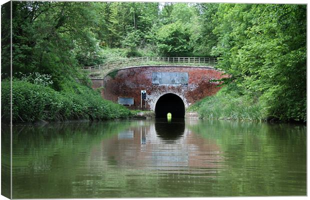 Bruce Tunnel -Easten End Canvas Print by Samantha Higgs
