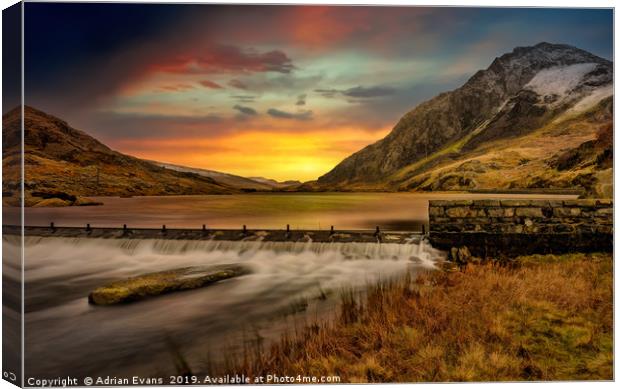 Tryfan Mountain Sunset Snowdonia Canvas Print by Adrian Evans