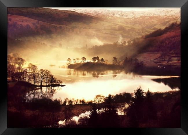 Rydal Water sunrise Framed Print by Simon Johnson