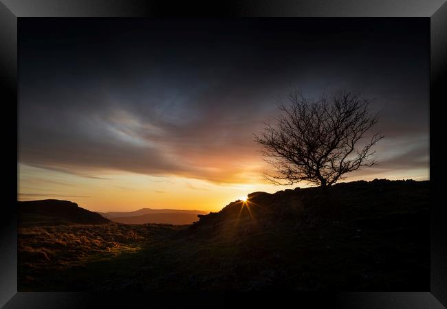 Brecon Beacons sunset Framed Print by Leighton Collins