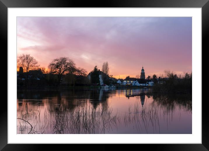 Winter floods along the River Severn. Framed Mounted Print by David Wall