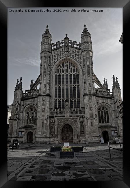 Bath Abbey lest we forget poppy display Framed Print by Duncan Savidge