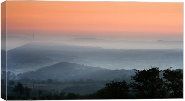 Dawn over Croker Hill Canvas Print by Wayne Molyneux