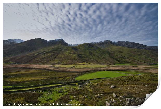 Ogwen Valley and Glyder Fawr Print by Kevin Smith